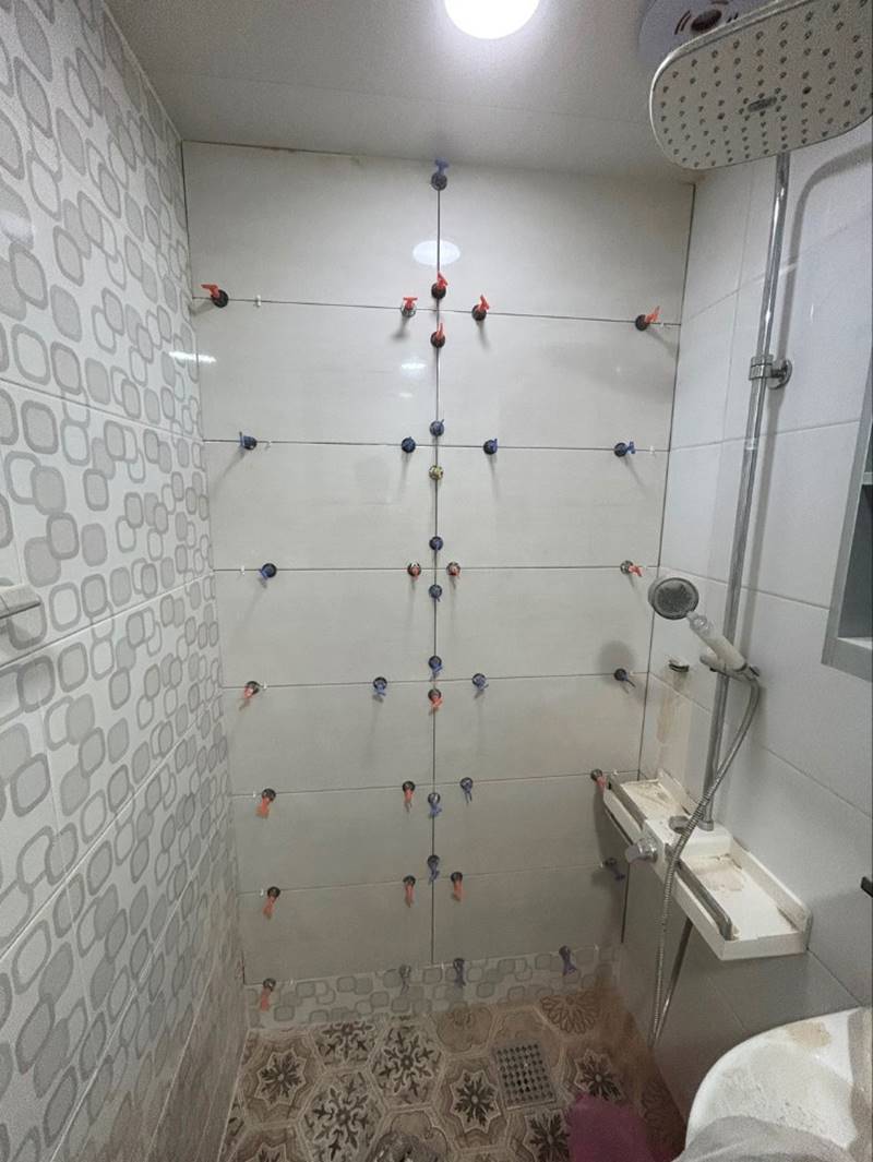 김포 구래동 호반베르디움 · 한강신도시 욕실 벽타일 균열·들뜸 부분교체 및 베란다·세탁실 우수관 주변 타일 보수